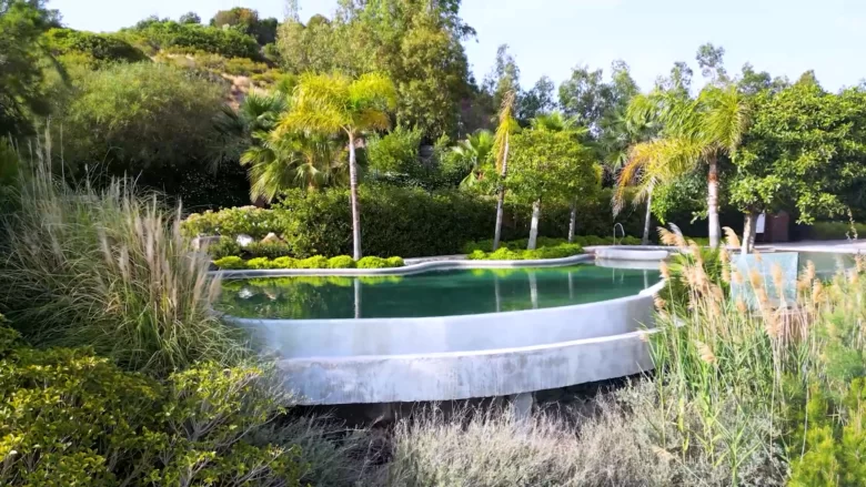 Территория Le Méridien Bodrum Beach Resort