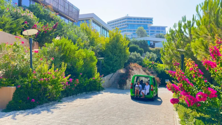 Территория Le Méridien Bodrum Beach Resort