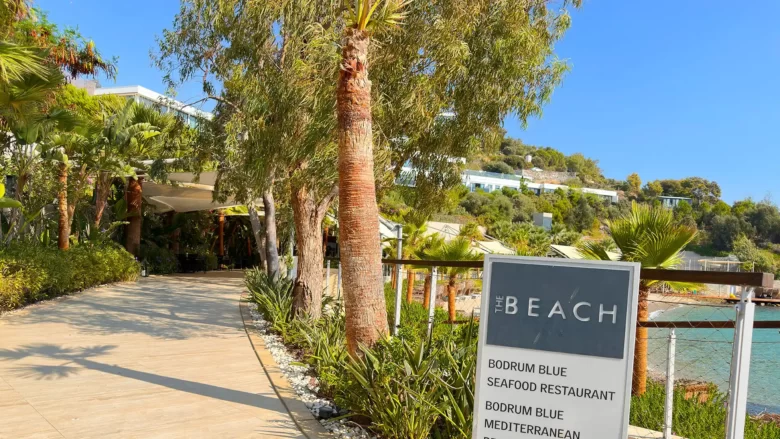 Территория Le Méridien Bodrum Beach Resort